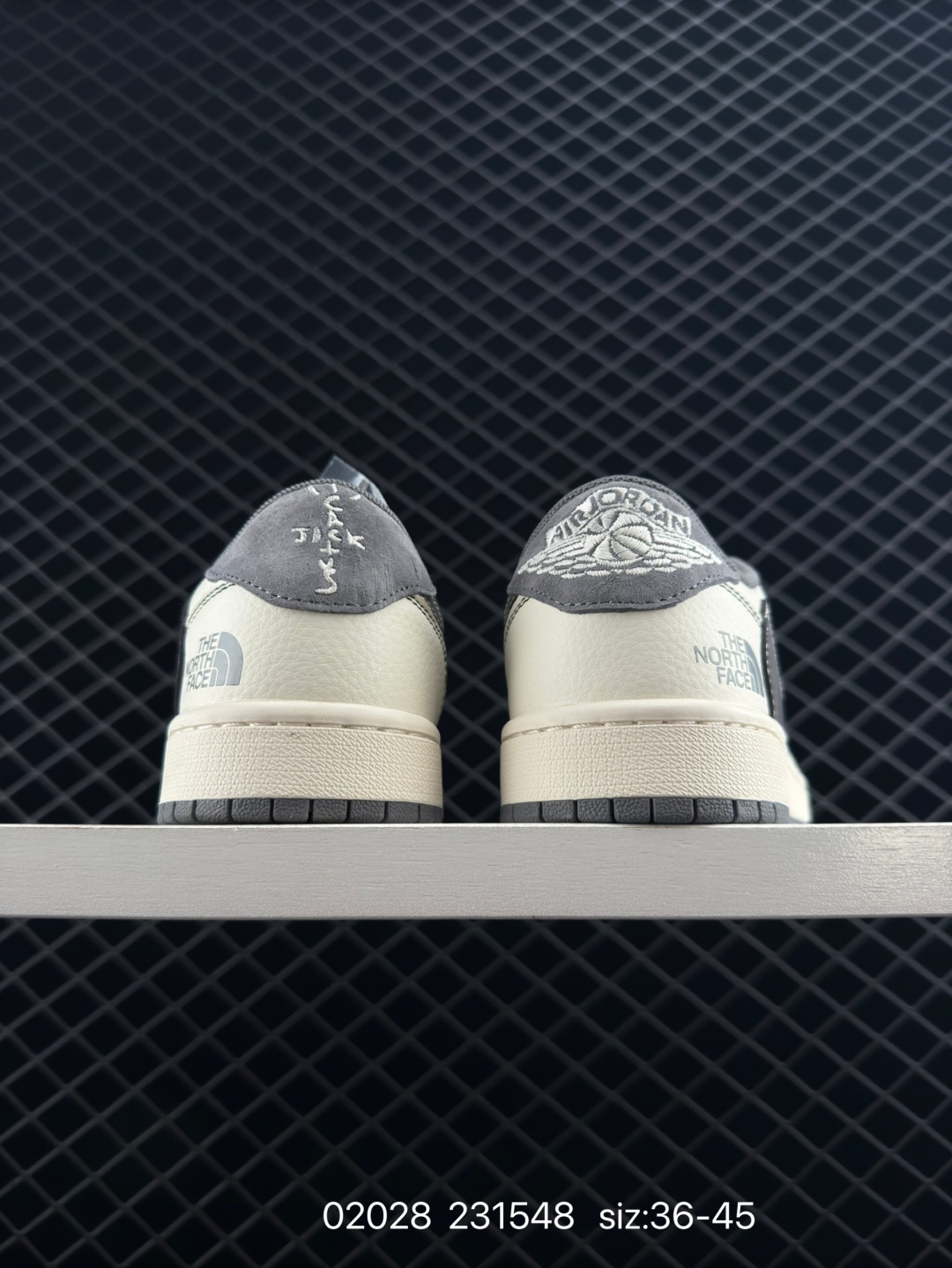 Travis Scott x Air Jordan 1 ” Reverse Mocha “